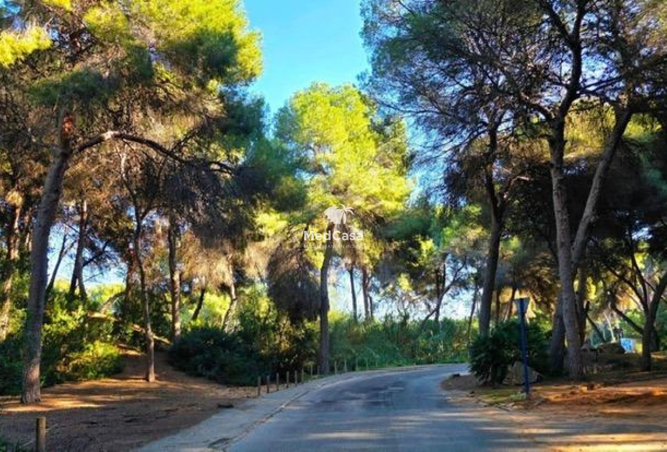 Wiederverkauf - Villa -
Dehesa de campoamor - Campoamor