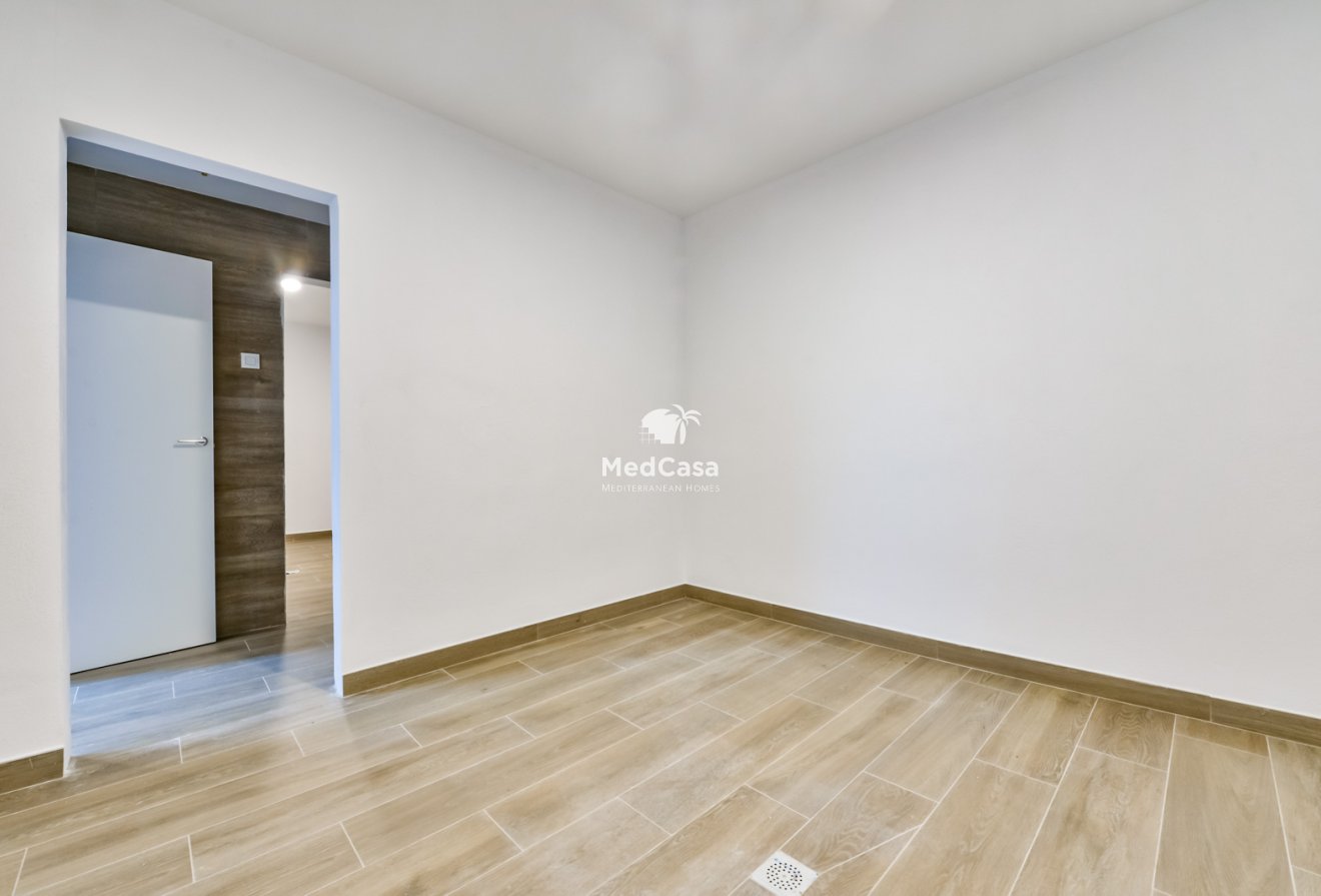 Neubau - Villa -
Finestrat