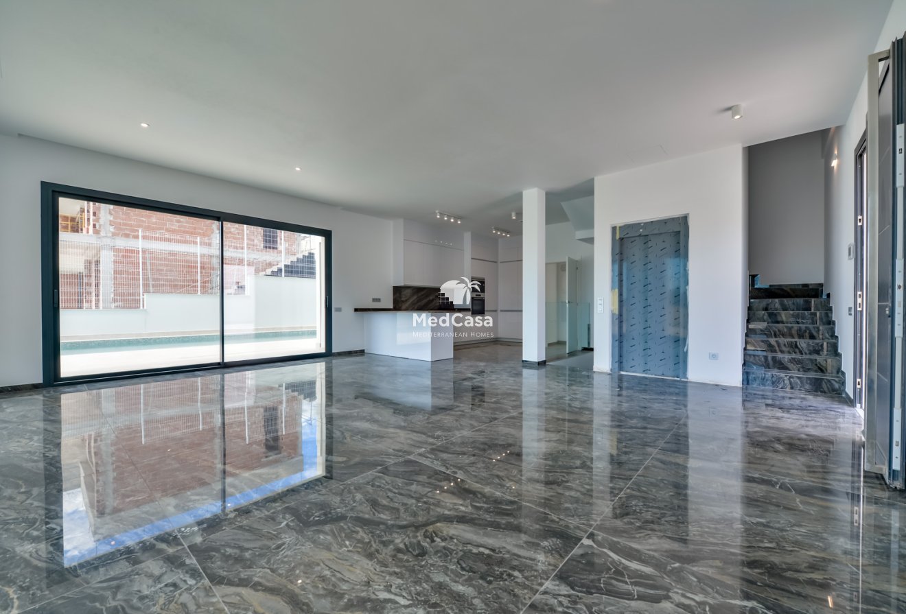 Neubau - Villa -
Finestrat