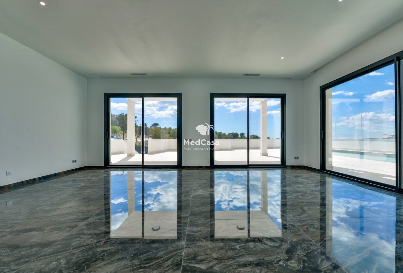 Neubau - Villa -
Finestrat
