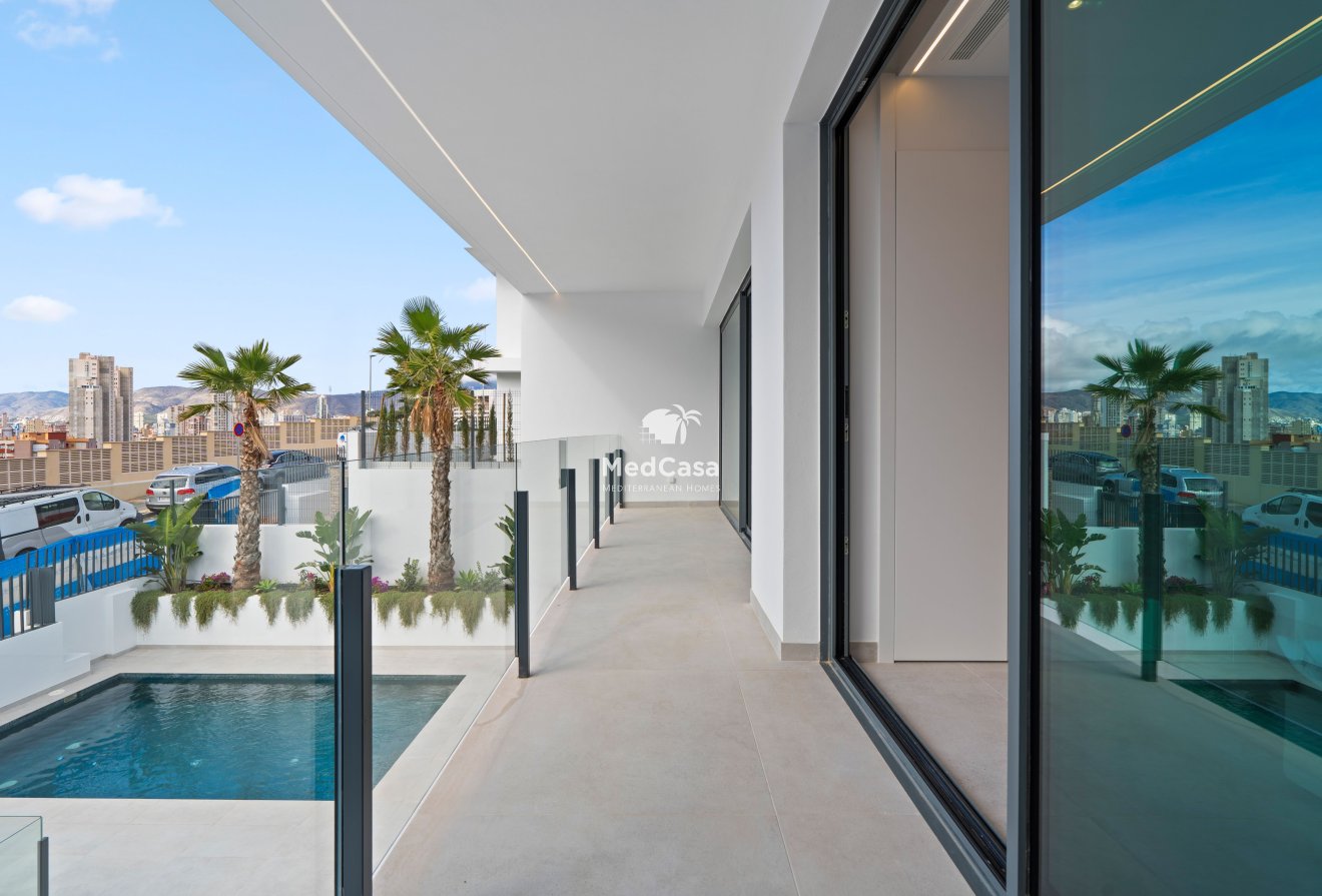 Obra nueva - Villa -
Benidorm