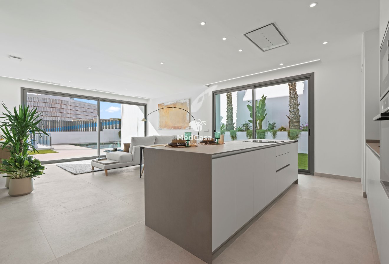 Neubau - Villa -
Benidorm