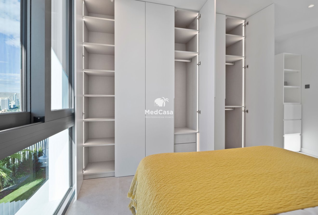 Neubau - Villa -
Benidorm