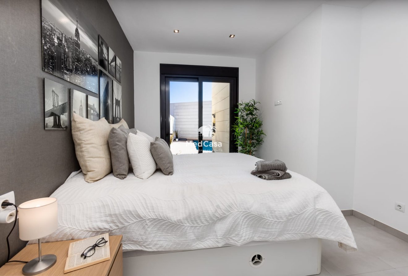 Neubau - Villa -
Pilar de la Horadada
