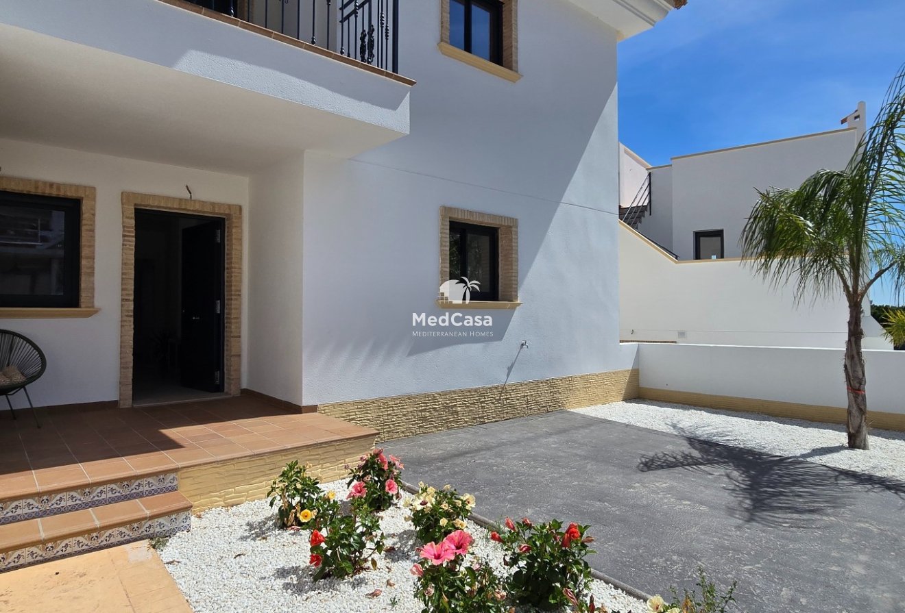 Obra nueva - Apartamento planta baja -
Cox