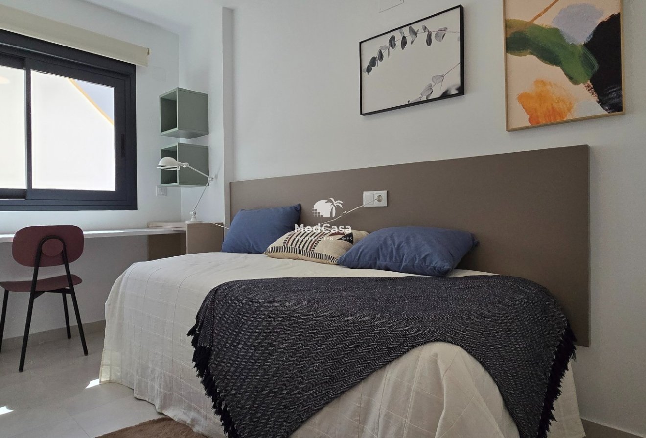 Obra nueva - Apartamento planta baja -
Cox