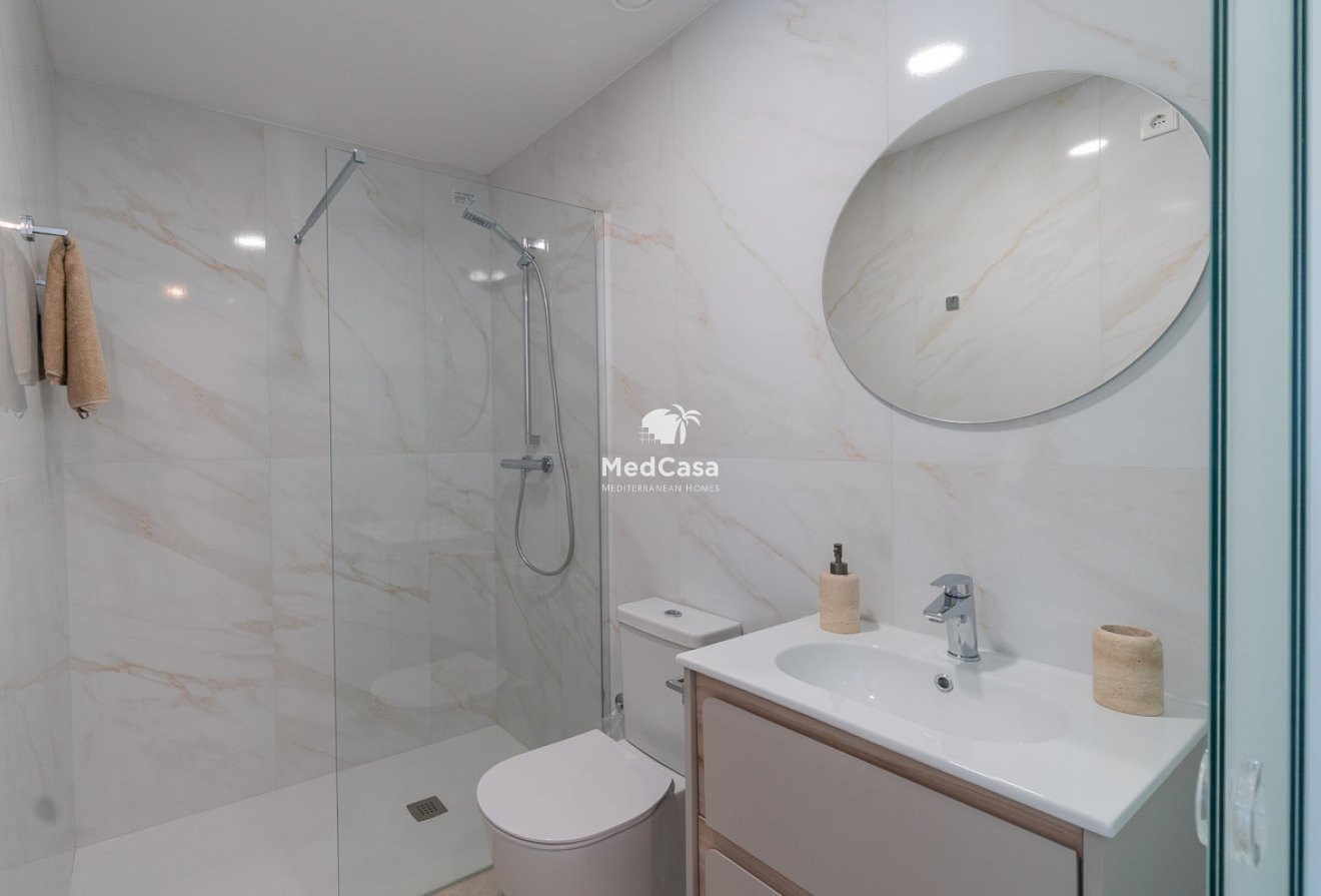 Obra nueva - Apartamento -
Orihuela Costa