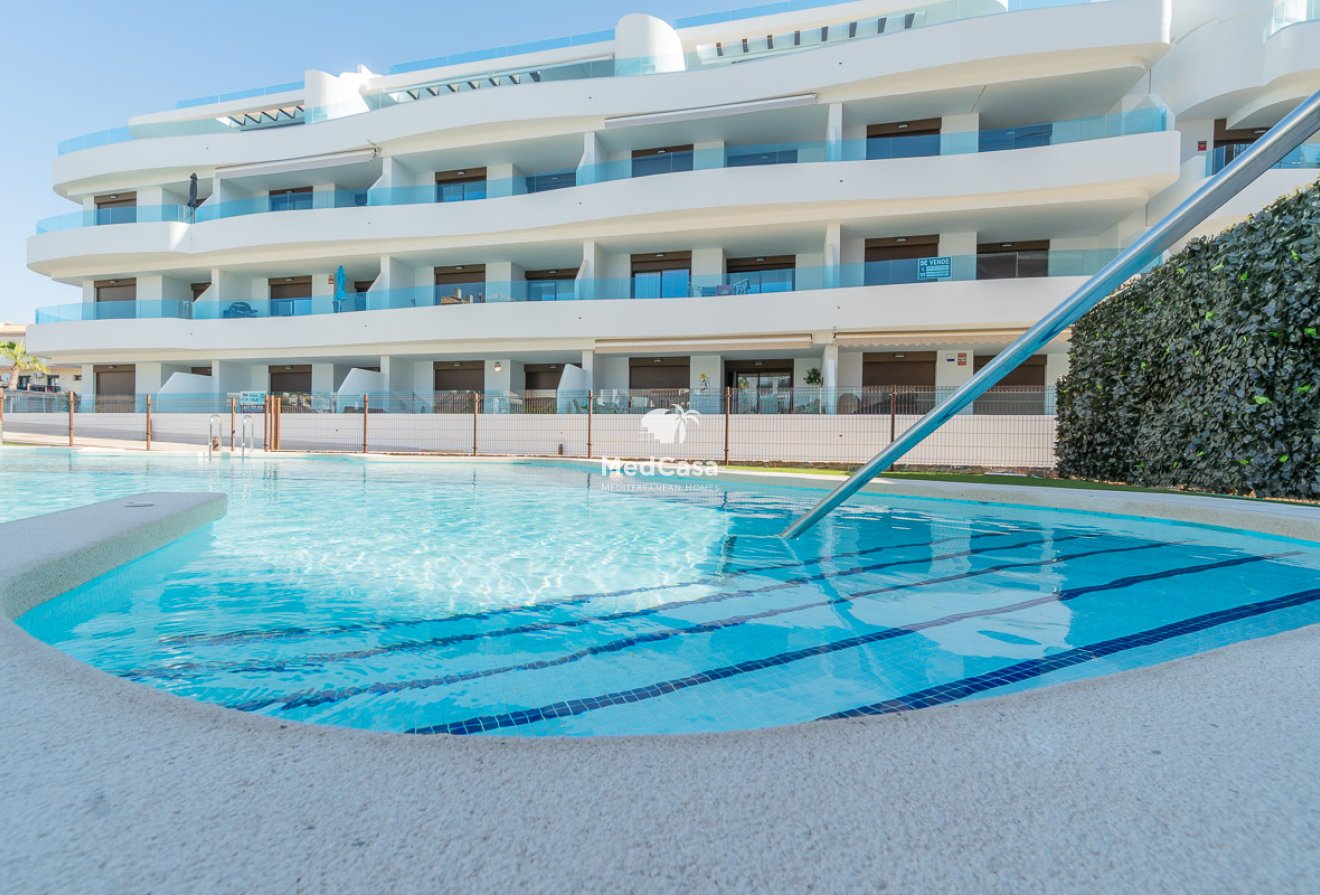Obra nueva - Apartamento -
Orihuela Costa