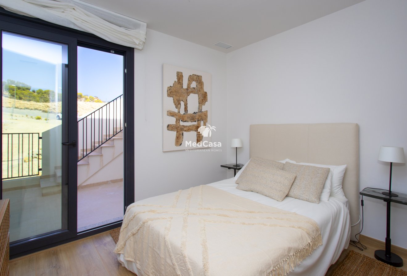 Neubau - Reihenhaus -
Monforte del Cid