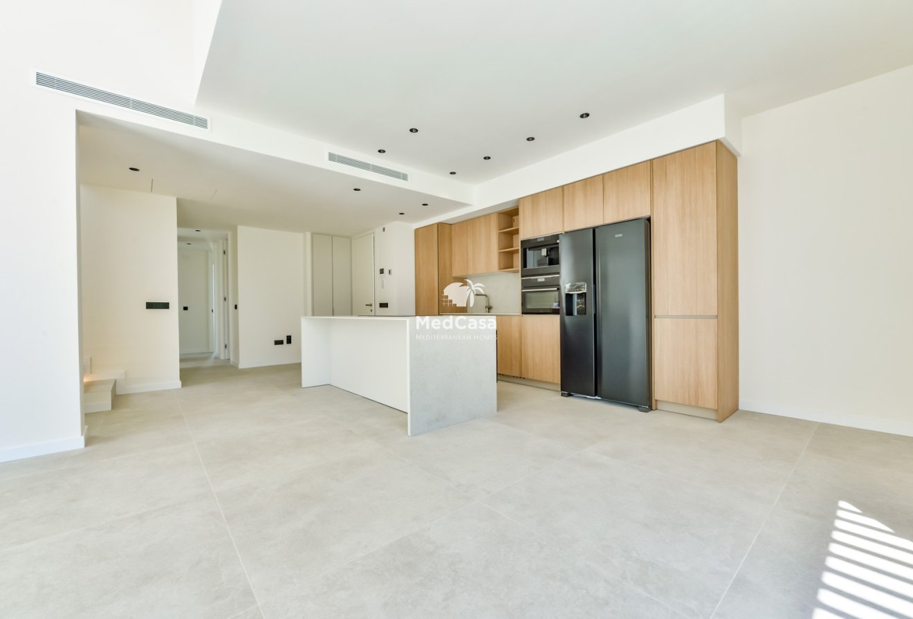 Obra nueva - Villa -
Finestrat