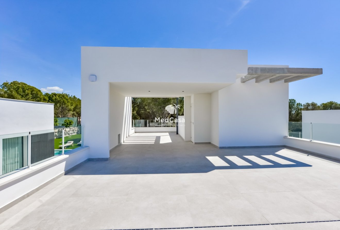 Obra nueva - Villa -
Finestrat