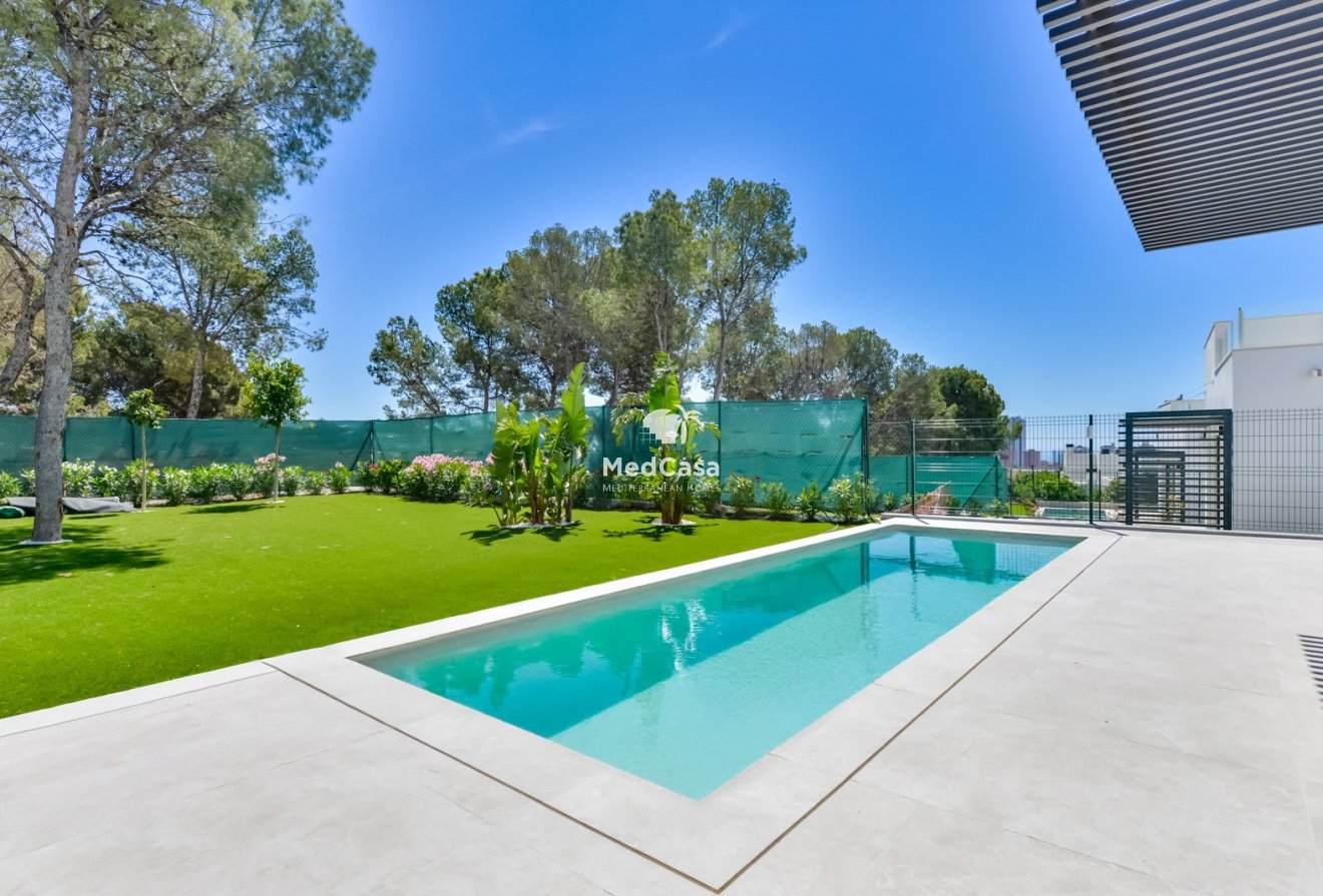 Obra nueva - Villa -
Finestrat