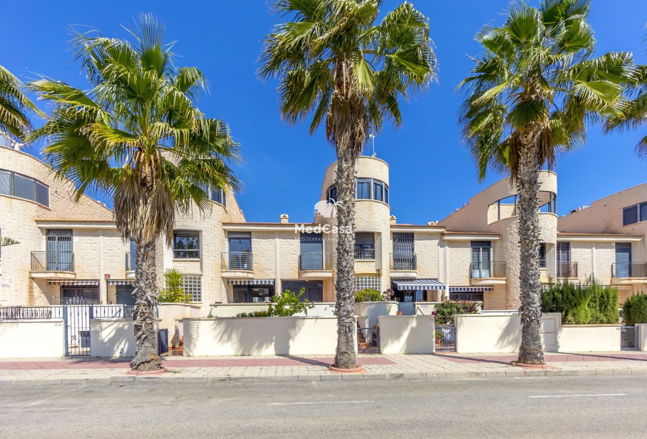 Wiederverkauf - Reihenhaus -
Orihuela Costa - Cabo Roig
