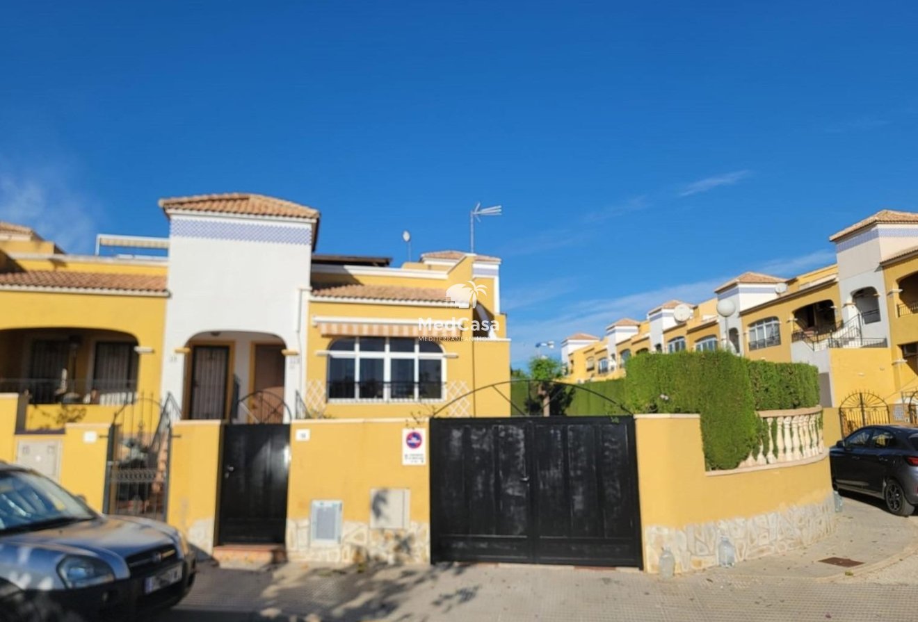 Wiederverkauf - Reihenhaus -
Los Montesinos - Montesinos