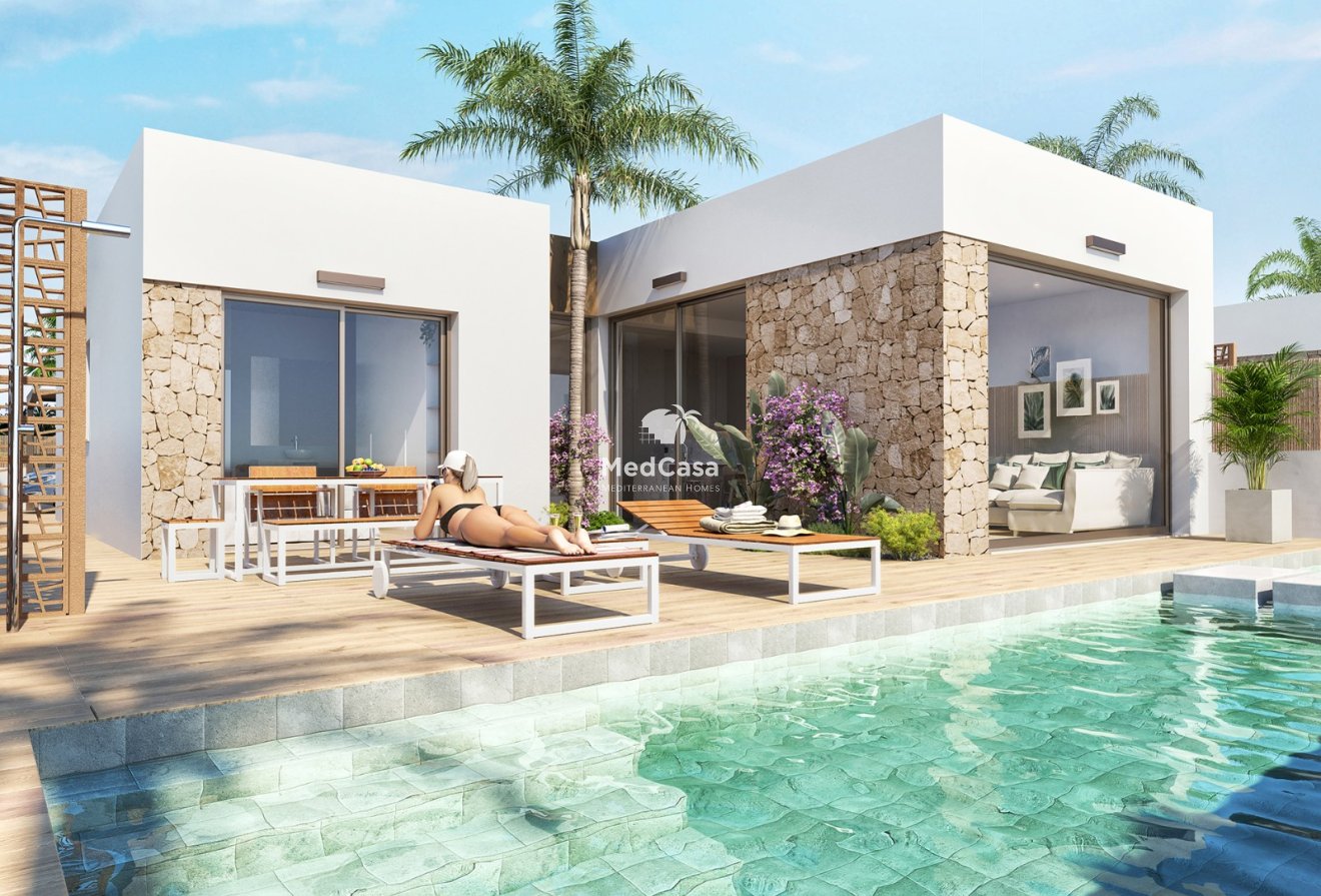 Obra nueva - Villa -
Los Alcázares