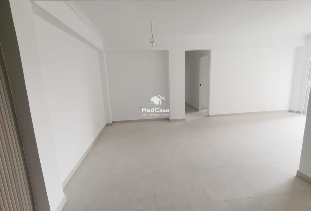 Wiederverkauf - Apartment -
Torrevieja - La Mata