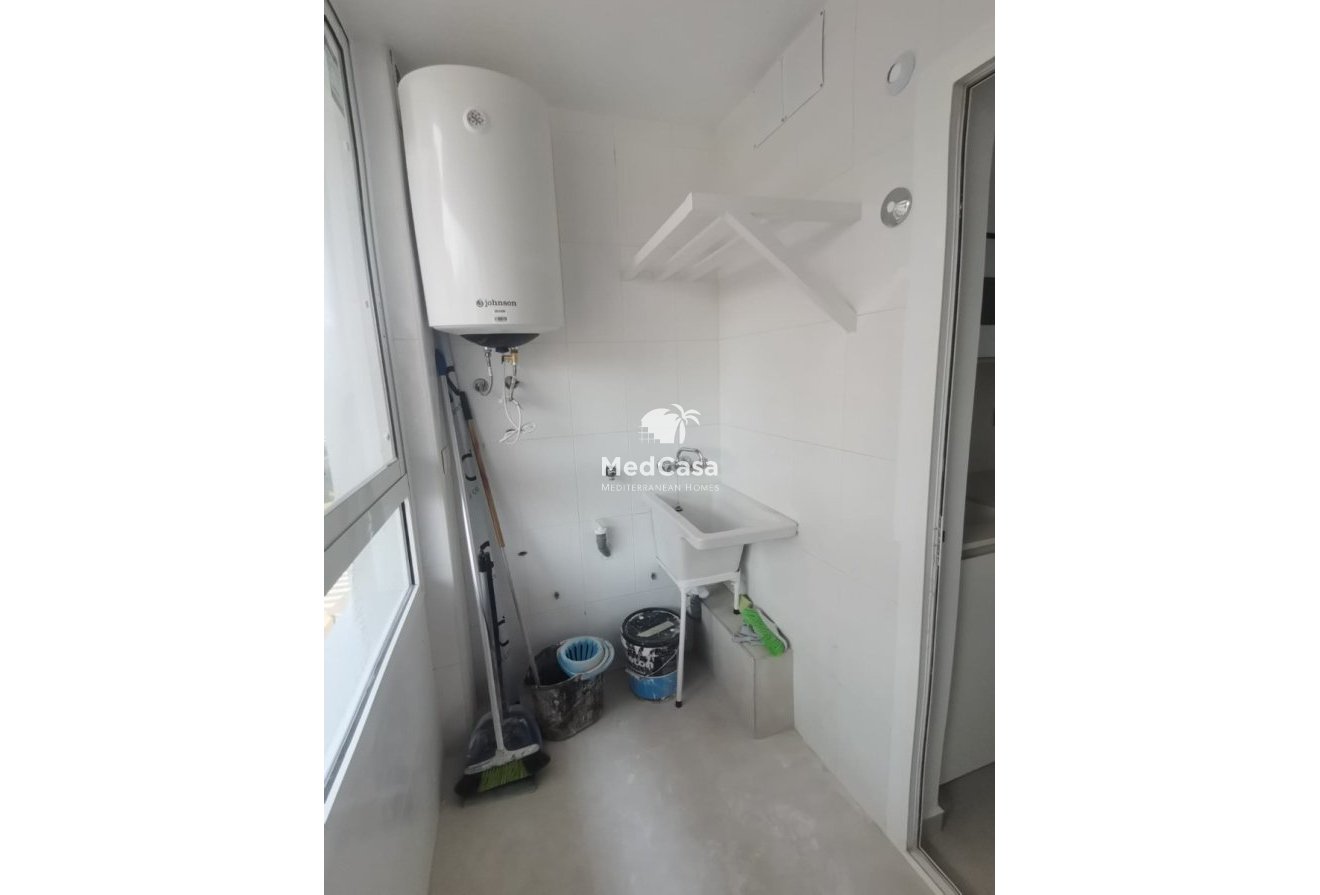 Wiederverkauf - Apartment -
Torrevieja - La Mata