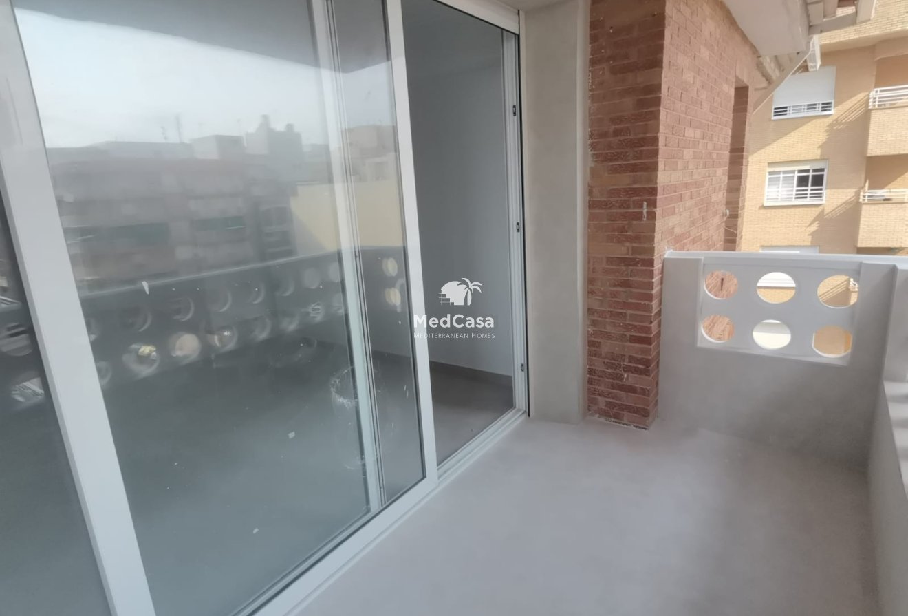 Wiederverkauf - Apartment -
Torrevieja - La Mata