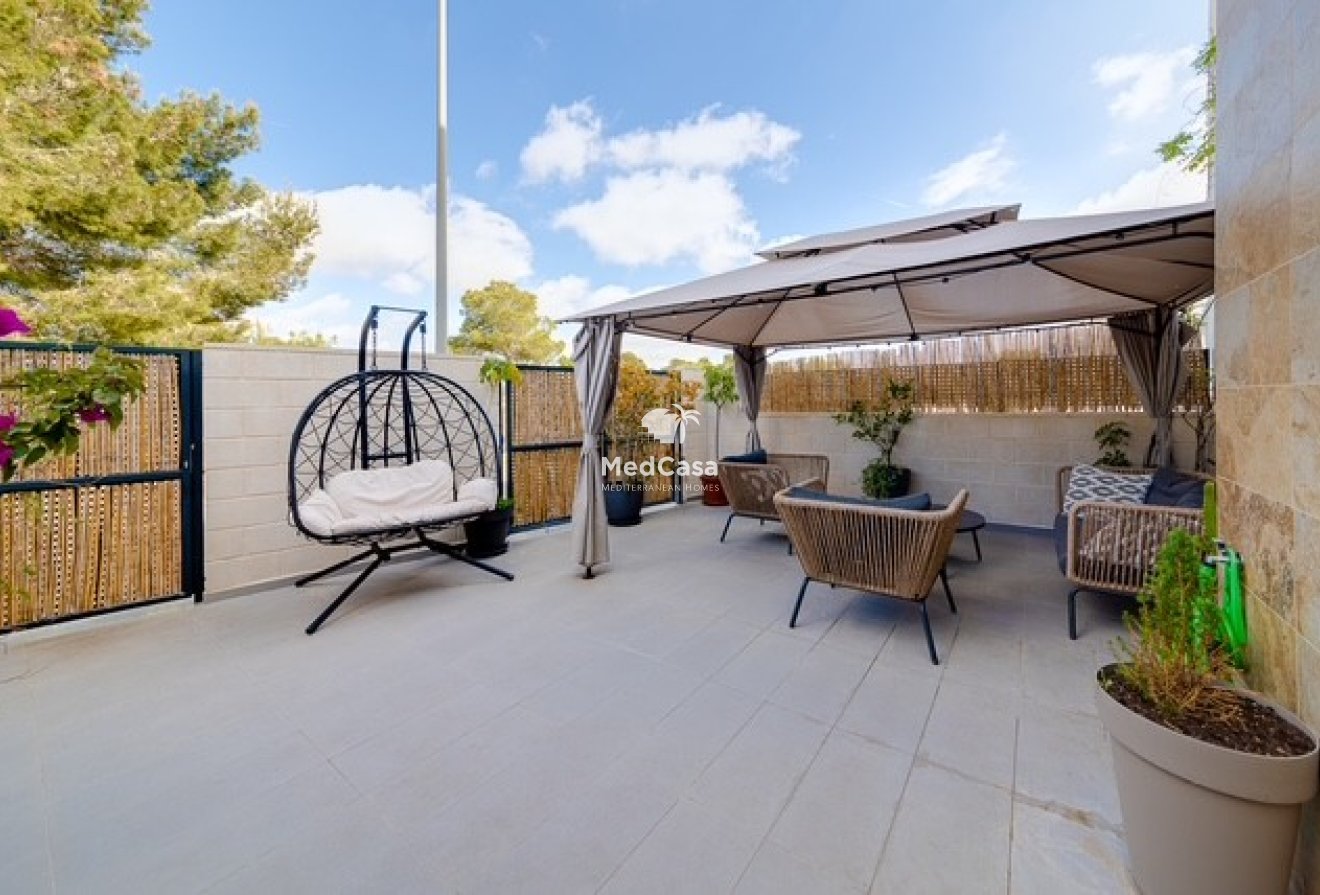 Wiederverkauf - Reihenhaus -
Orihuela Costa - Villamartín