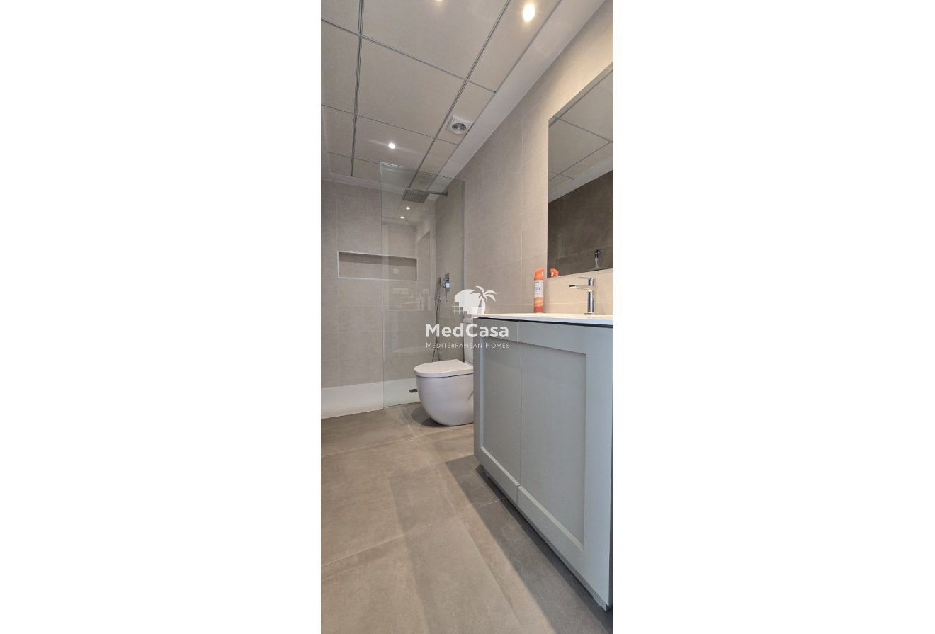 Resale - Semi detached  -
Dolores