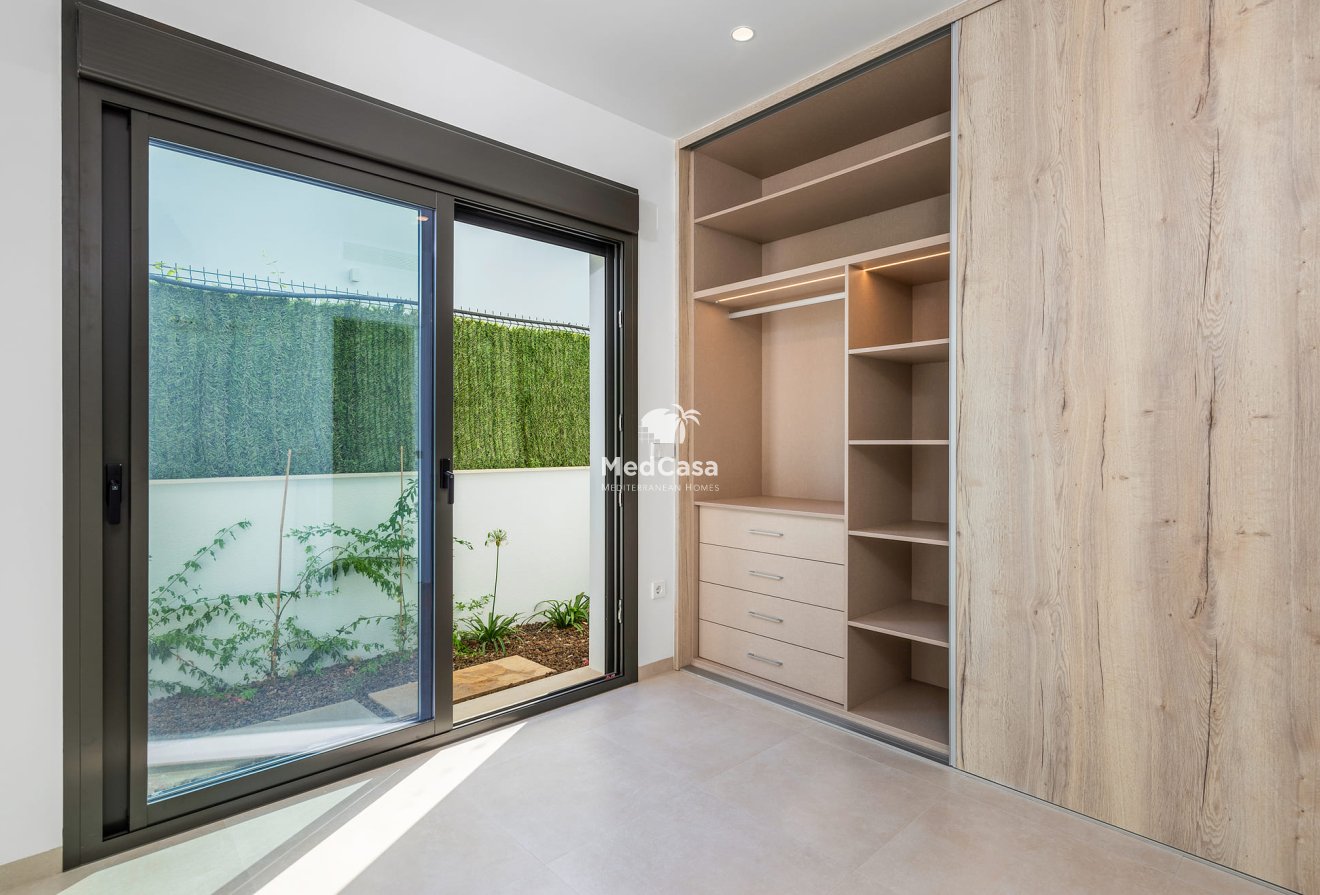 Neubau - Villa -
Los Alcázares