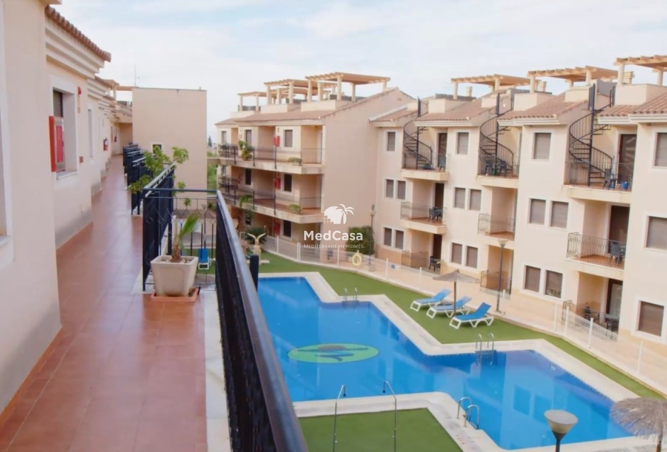 Neubau - Erdgeschosswohnung -
Aguilas