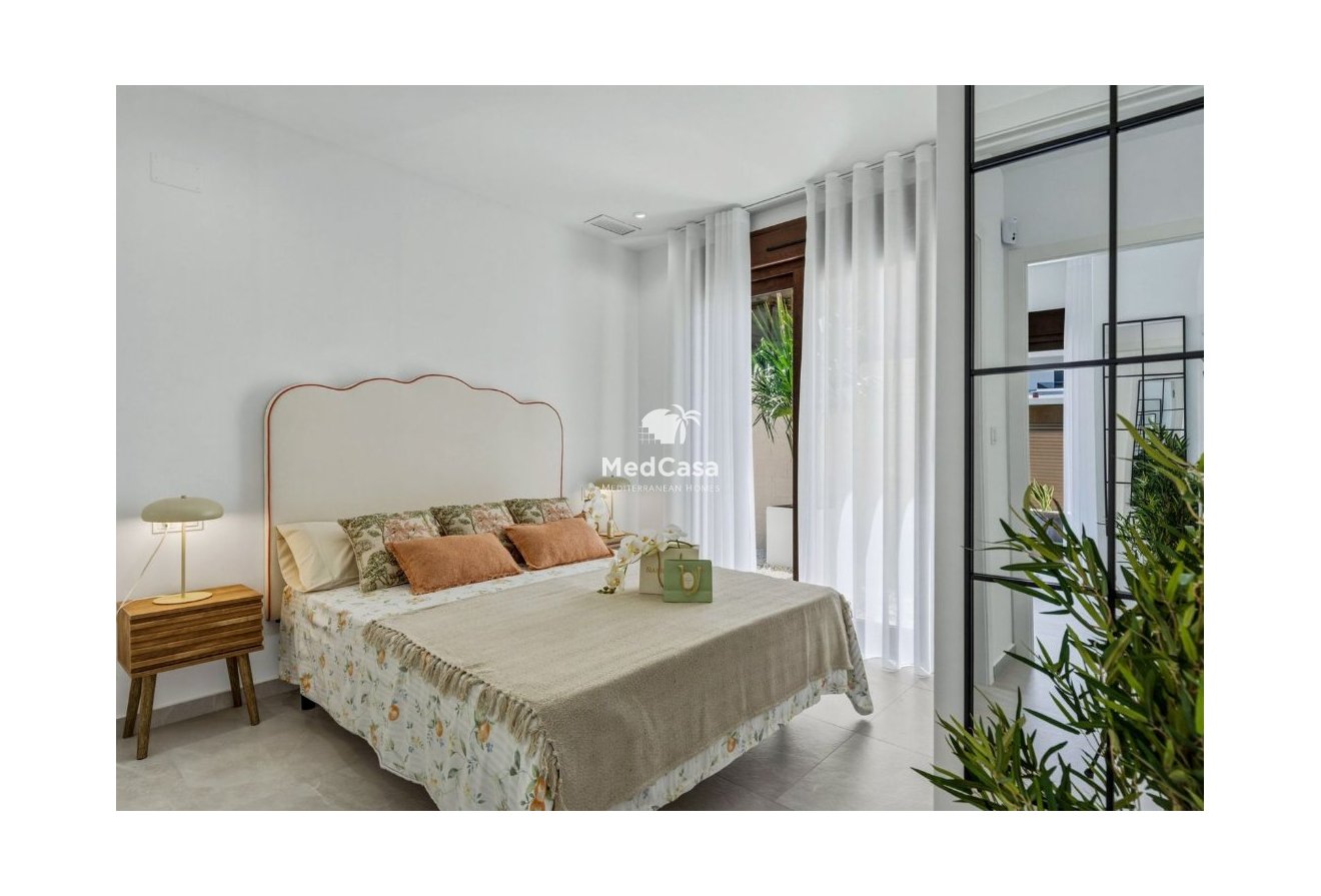 Neubau - Villa -
Golf Vistabella