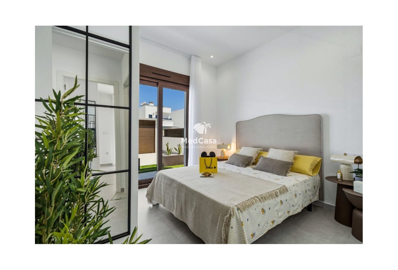 Neubau - Villa -
Golf Vistabella