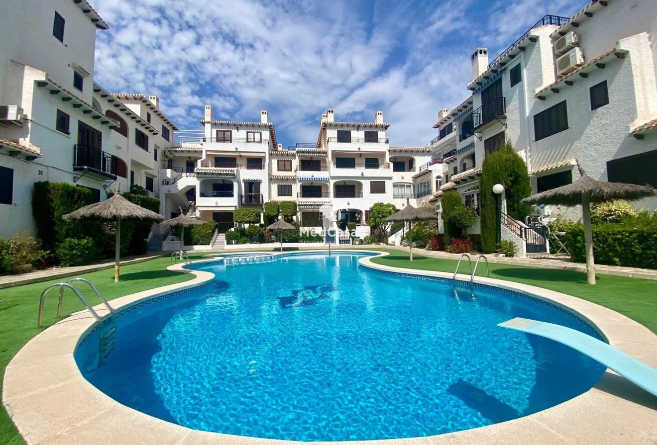 Wiederverkauf - Apartment -
Orihuela Costa - Cabo Roig