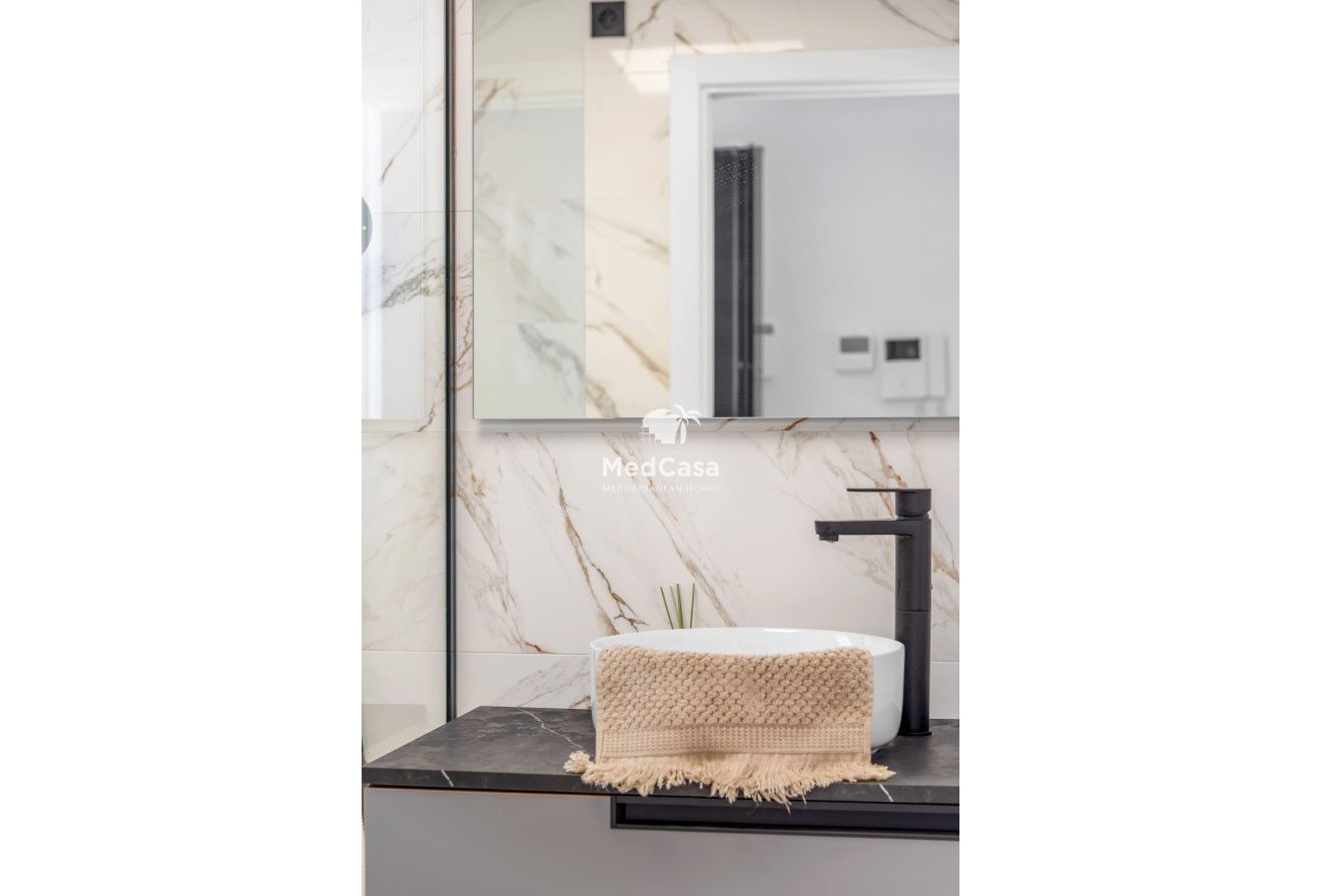 Obra nueva - Apartamento planta baja -
Guardamar del Segura