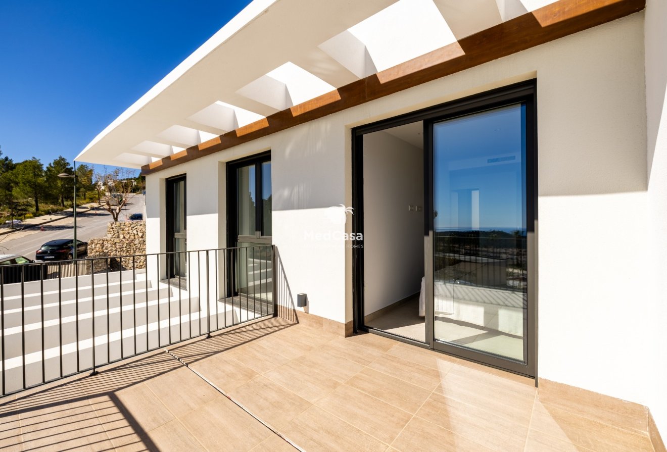 Obra nueva - Villa -
Polop de La Marina