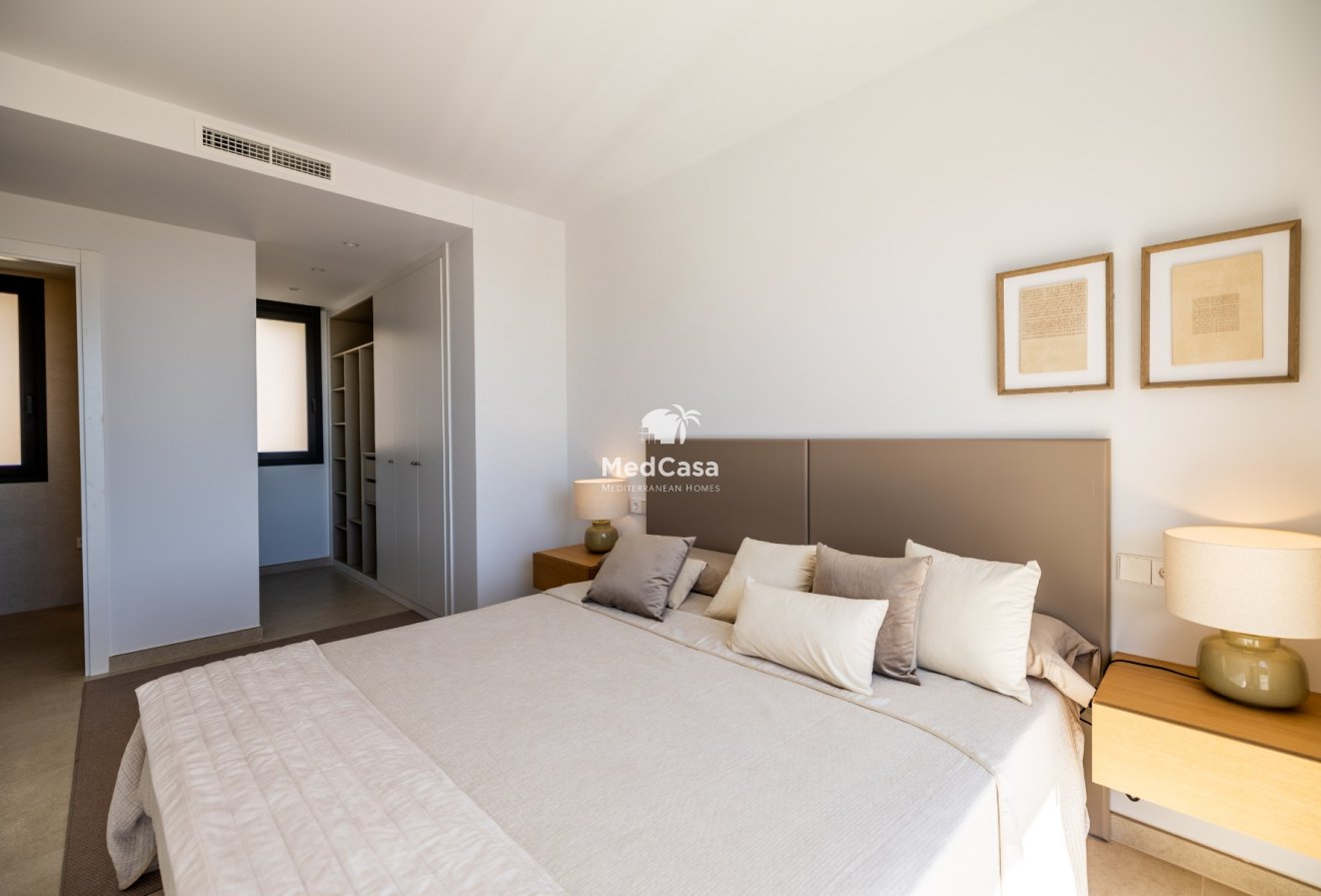 Obra nueva - Villa -
Polop de La Marina
