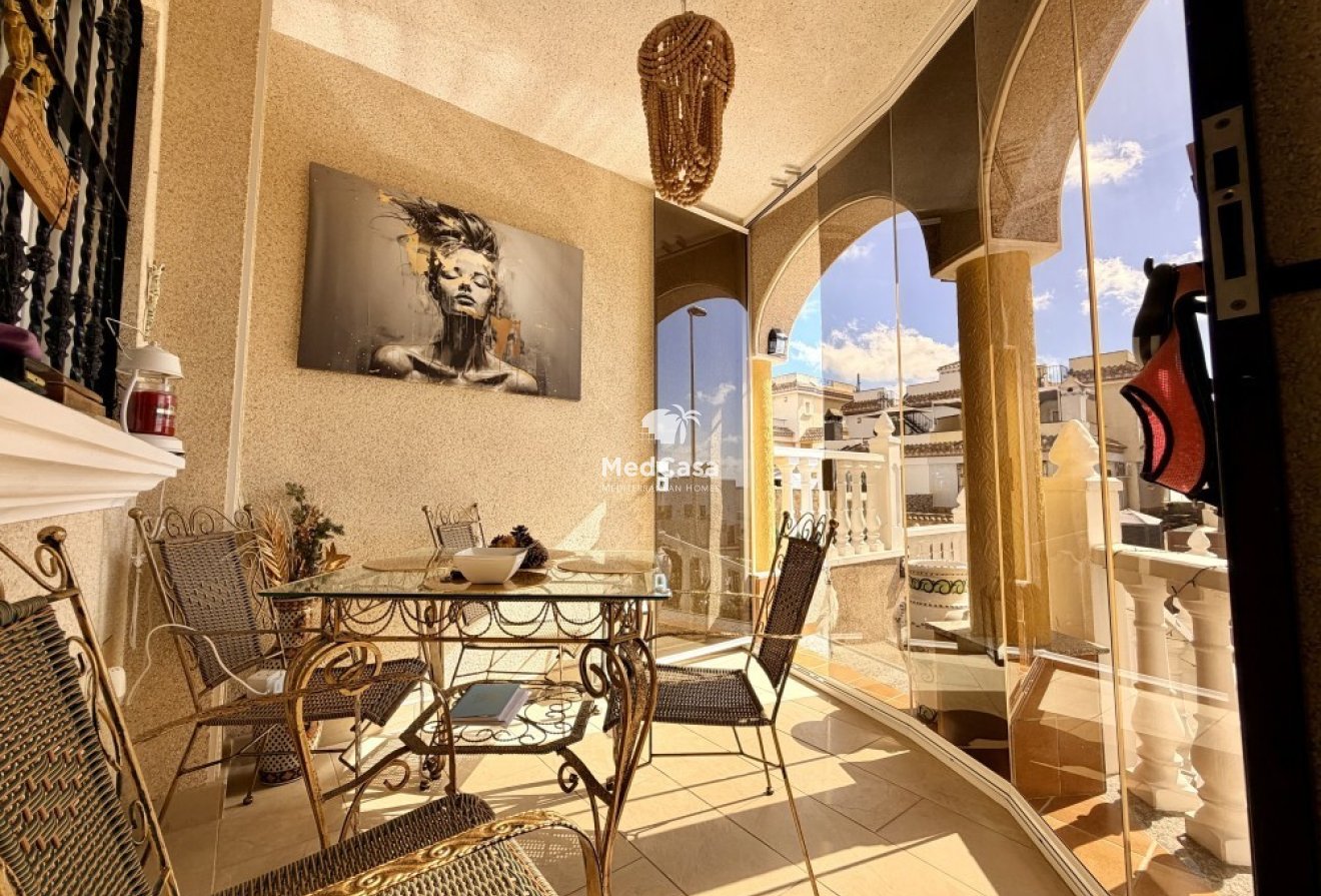 Wiederverkauf - Reihenhaus -
Orihuela Costa - Villamartín