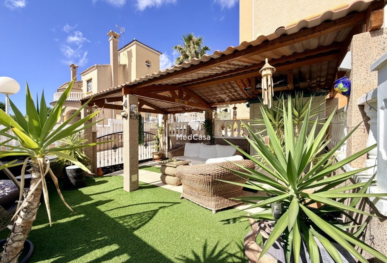 Wiederverkauf - Reihenhaus -
Orihuela Costa - Villamartín