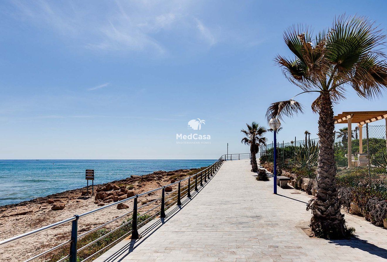 Neubau - Villa -
Orihuela Costa