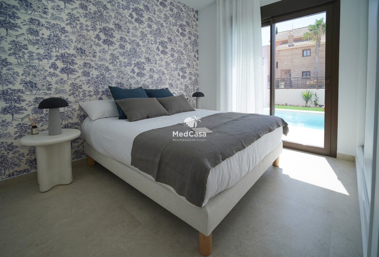 Obra nueva - Villa -
Golf La Finca