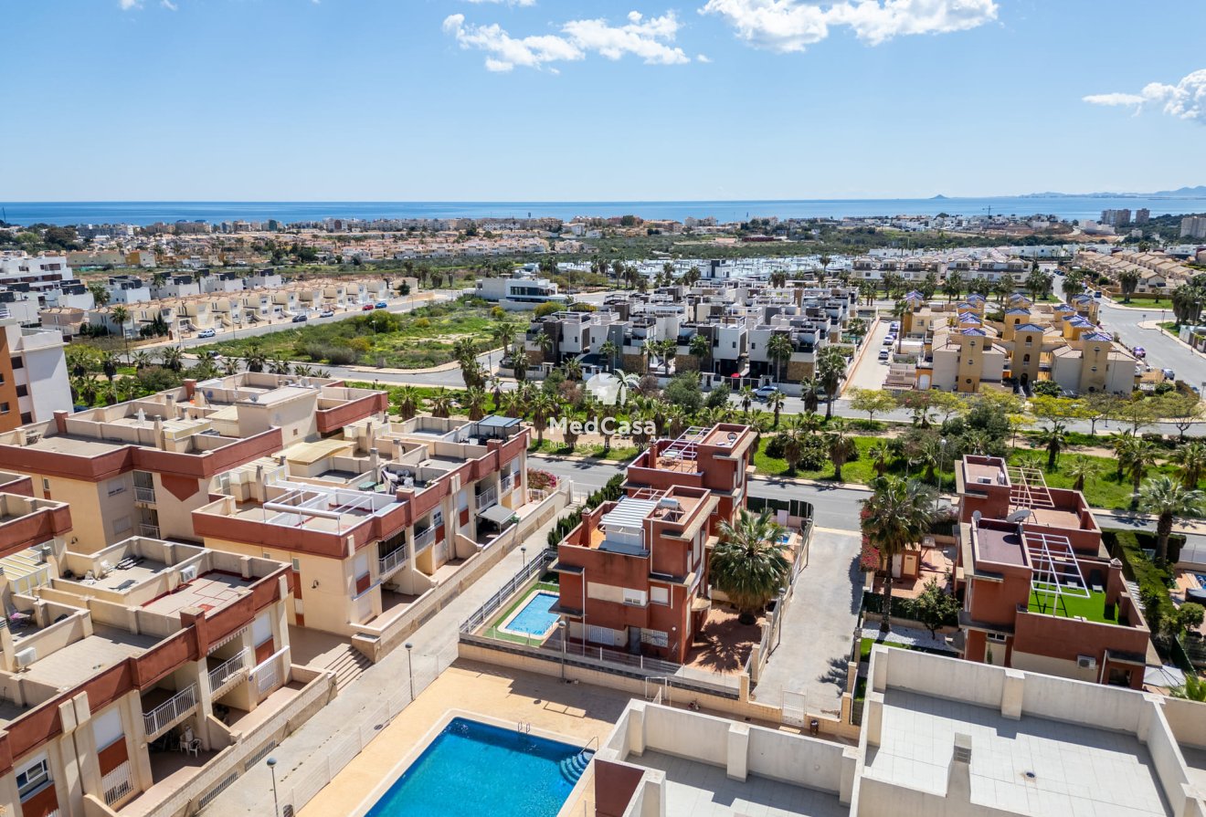Obra nueva - Apartamento -
Orihuela Costa