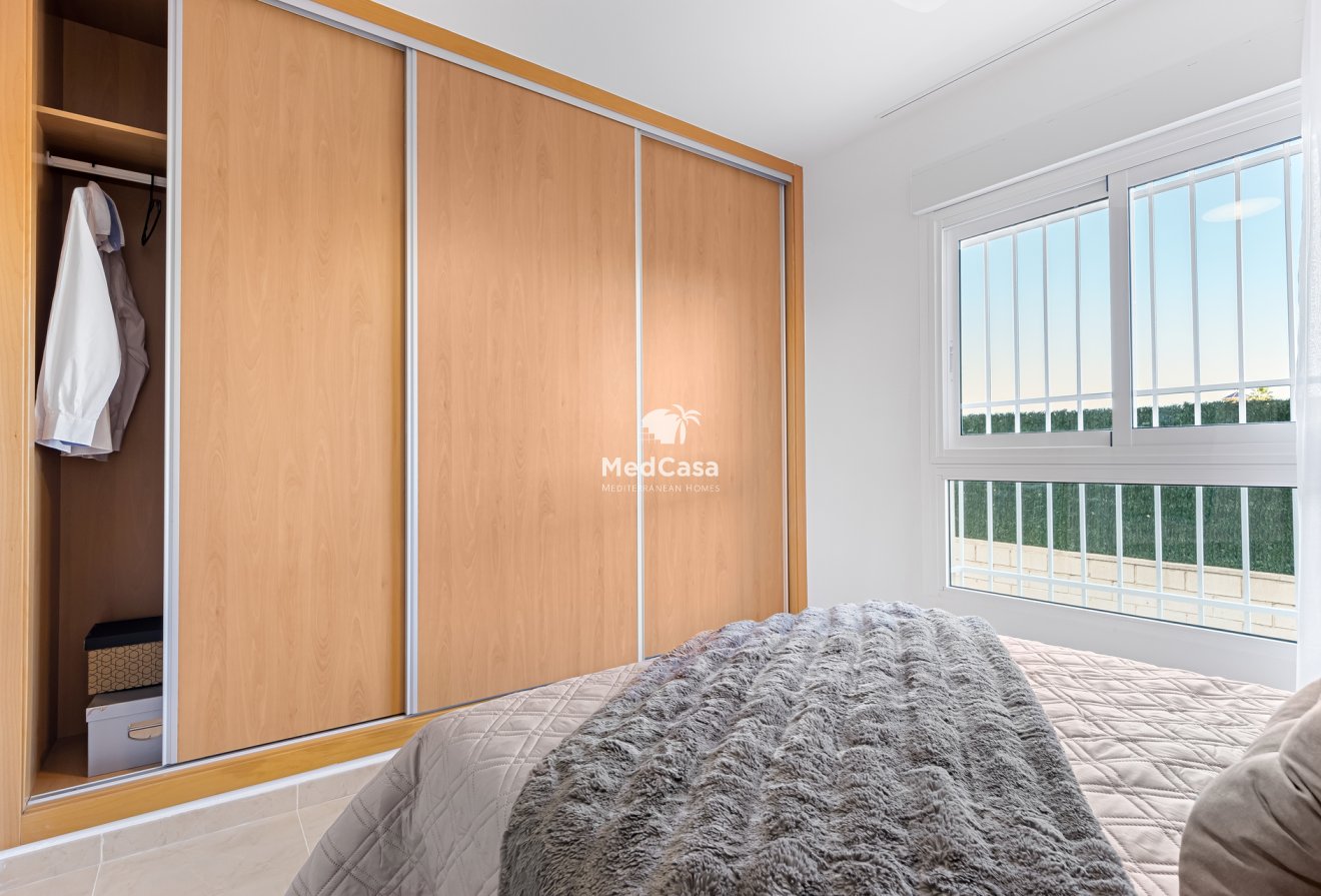 Obra nueva - Apartamento -
Orihuela Costa