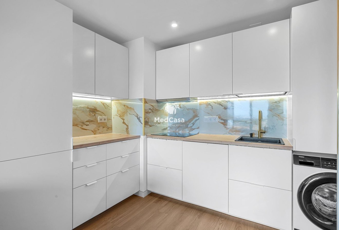 Wiederverkauf - Apartment -
Torrevieja - Punta prima