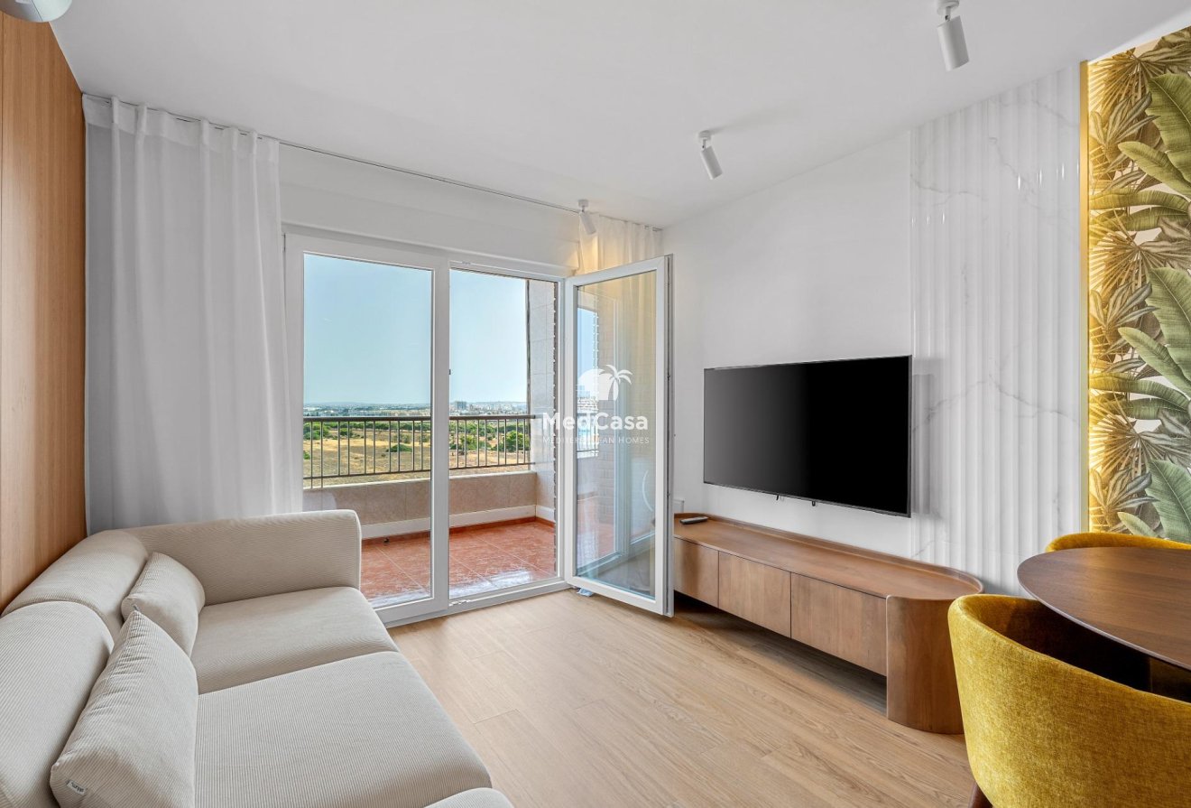Wiederverkauf - Apartment -
Torrevieja - Punta prima