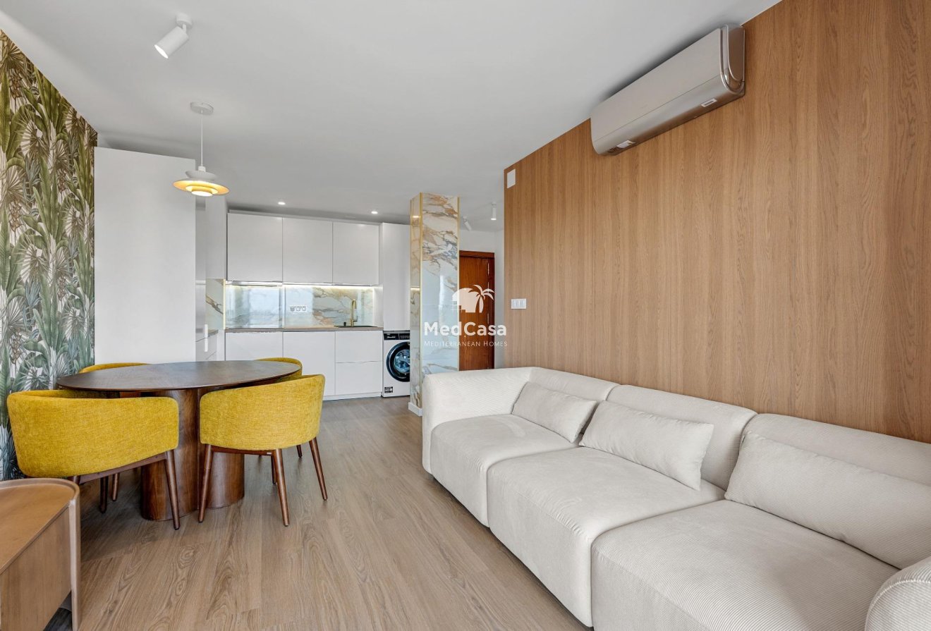 Wiederverkauf - Apartment -
Torrevieja - Punta prima