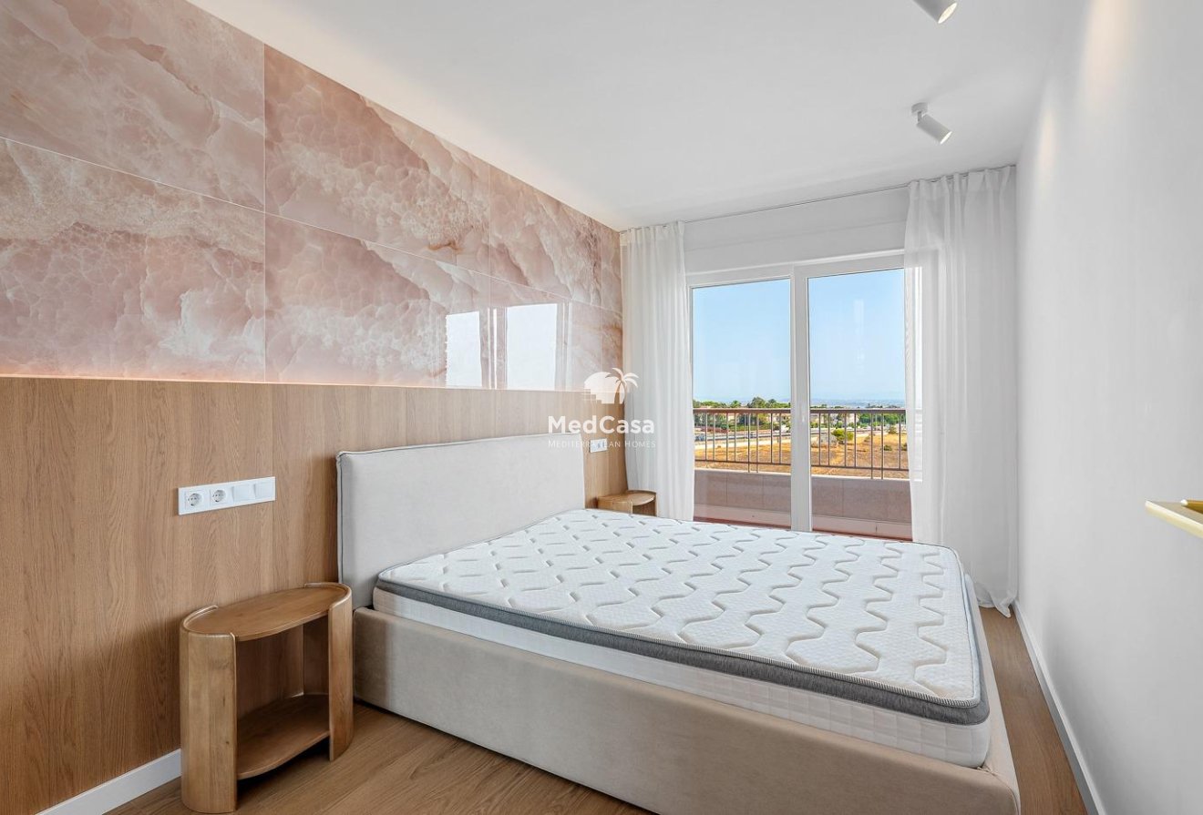 Wiederverkauf - Apartment -
Torrevieja - Punta prima