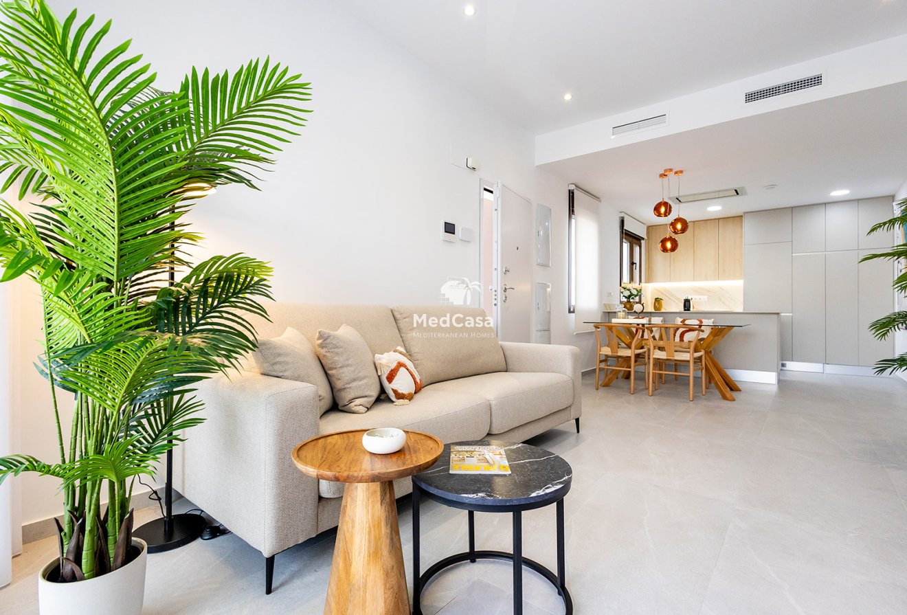 Neubau - Reihenhaus -
Orihuela Costa