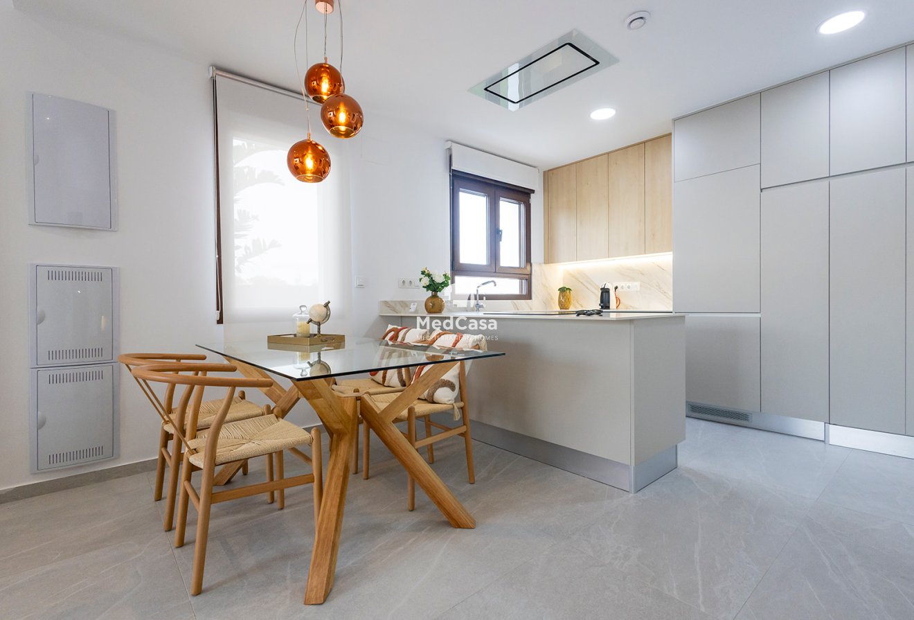 Neubau - Reihenhaus -
Orihuela Costa