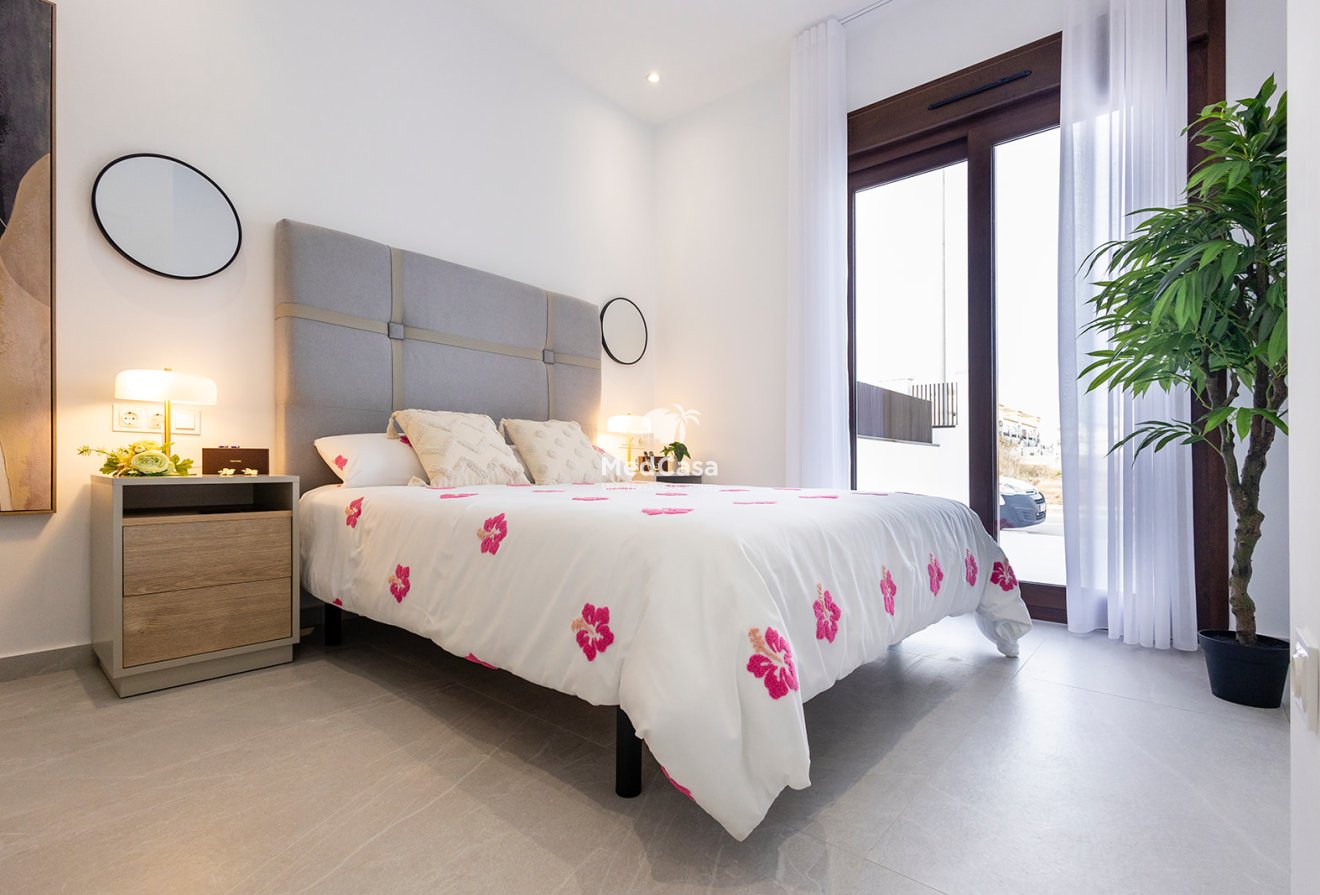 Neubau - Reihenhaus -
Orihuela Costa