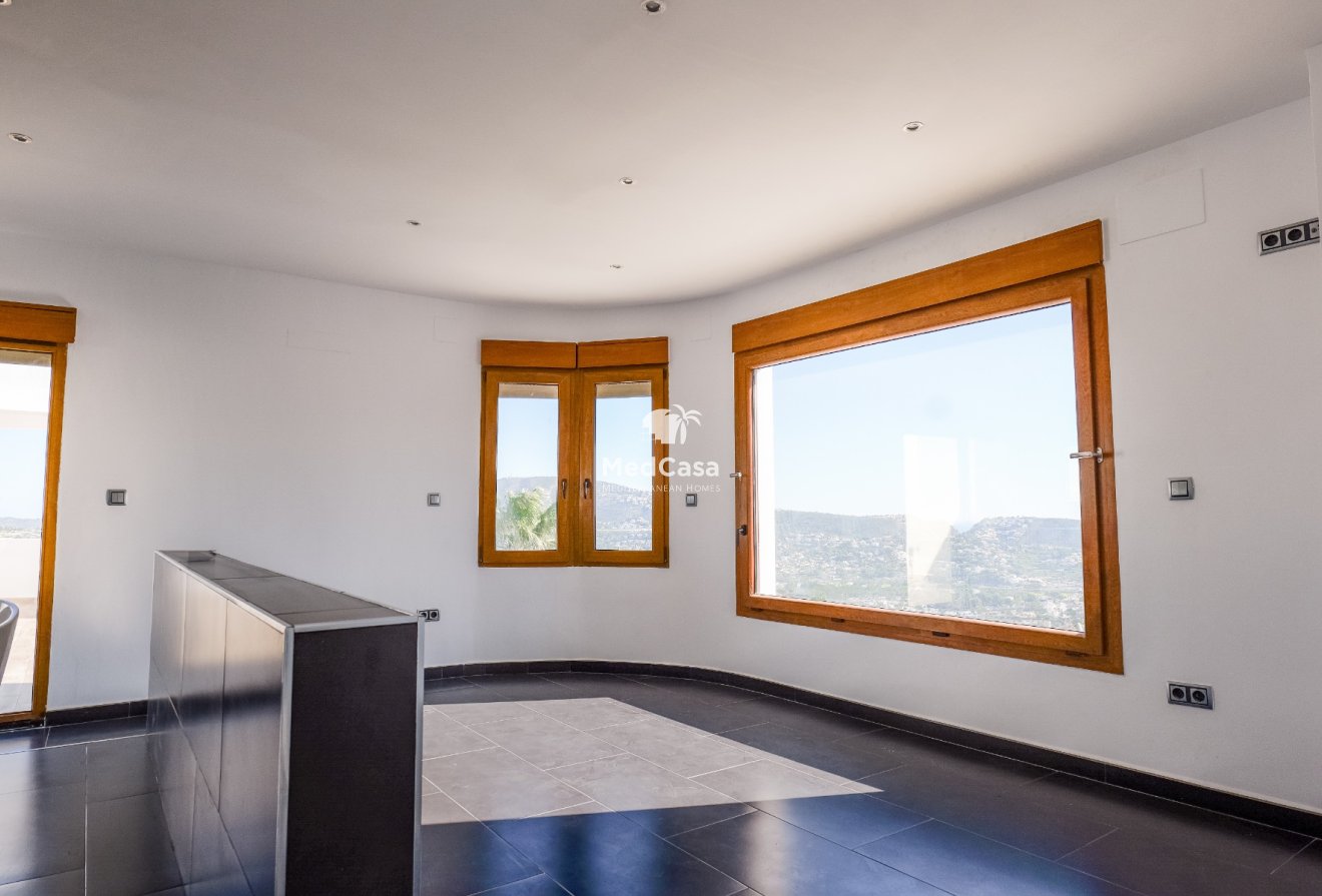 Wiederverkauf - Villa -
Moraira - Benimeit