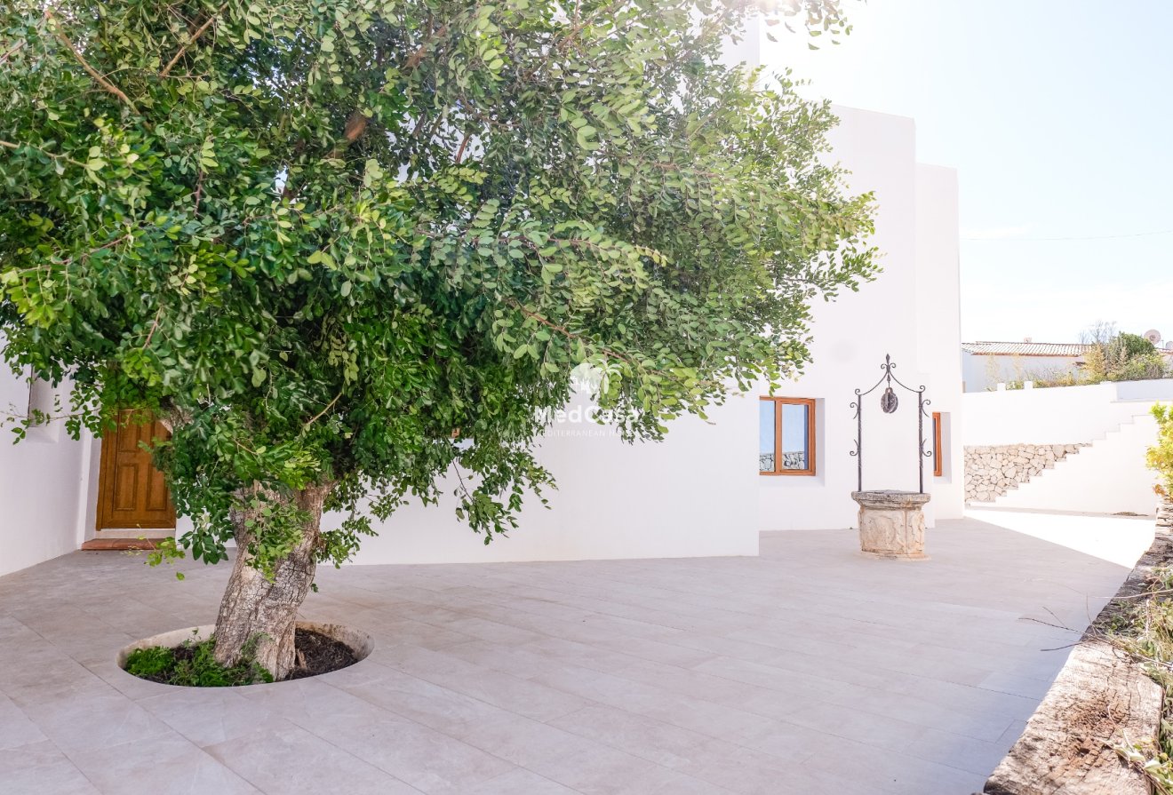 Wiederverkauf - Villa -
Moraira - Benimeit