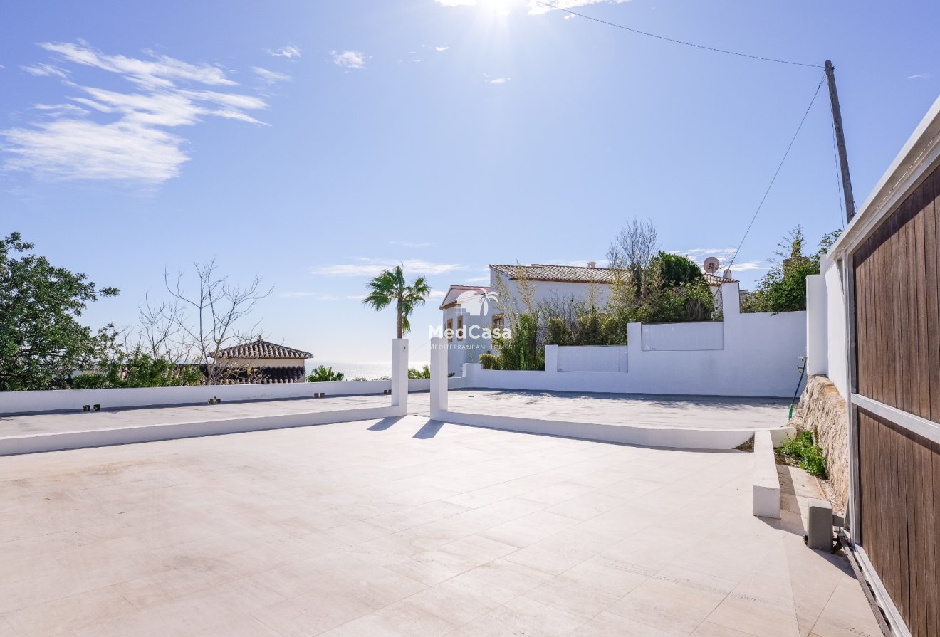 Wiederverkauf - Villa -
Moraira - Benimeit