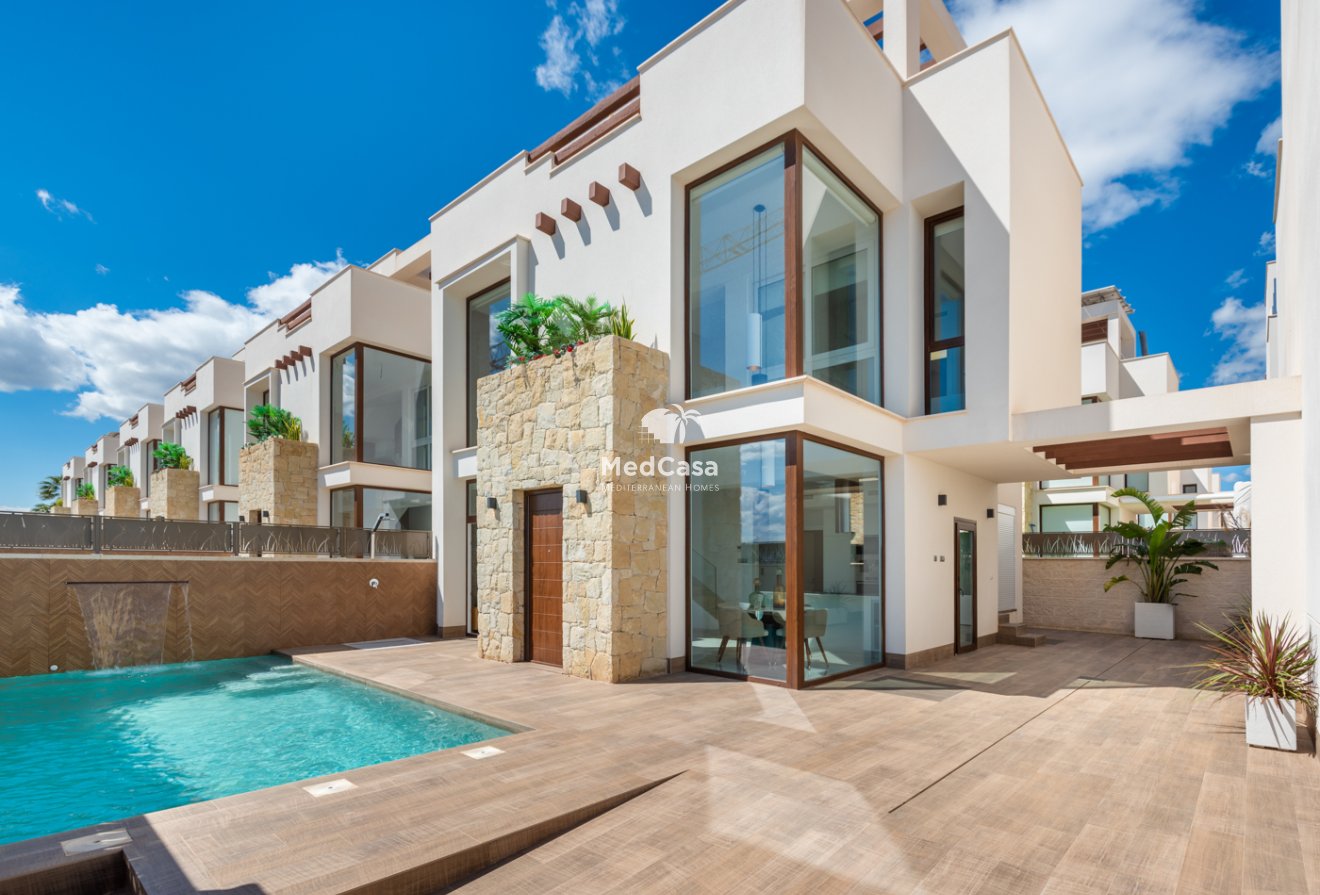 Obra nueva - Villa -
Los Montesinos