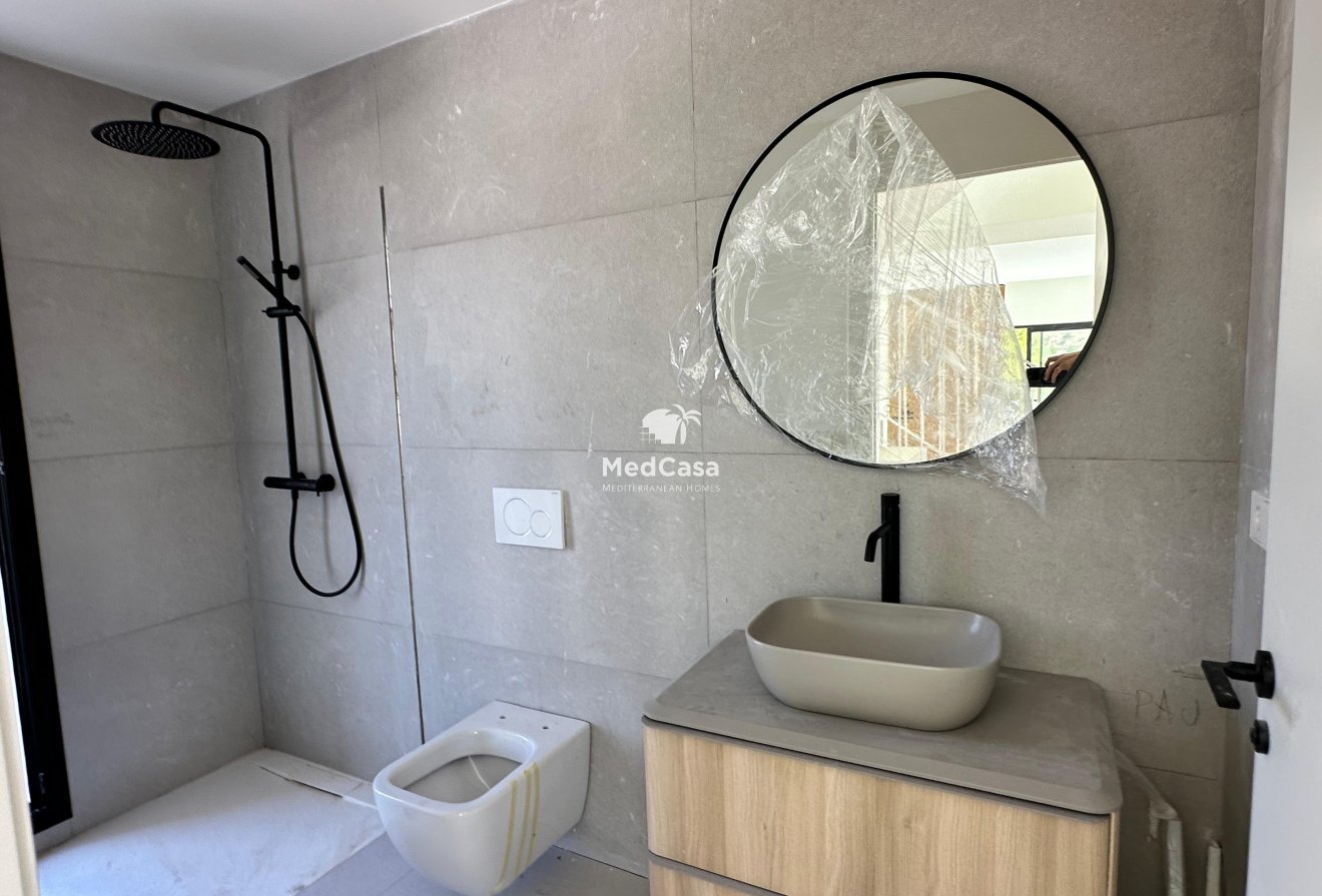 Obra nueva - Villa -
Finestrat